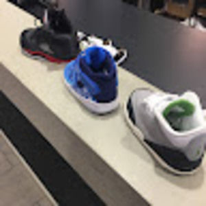 Meet your Posher, Michelle ange